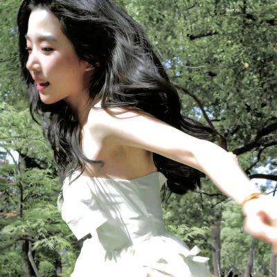 警花变色龙
